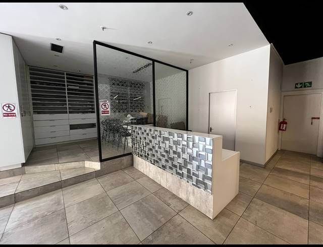 182M² OFFICE TO LET IN ROSEBANK